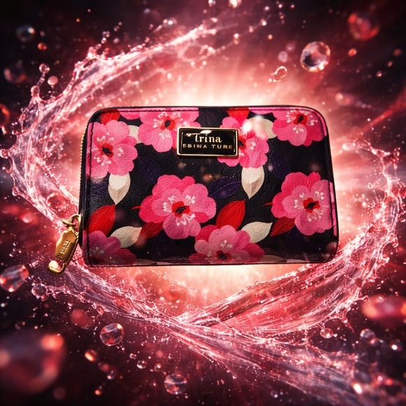 Trina Turk NWT Bold Floral Pink & Black Wallet - Picture 9 of 9